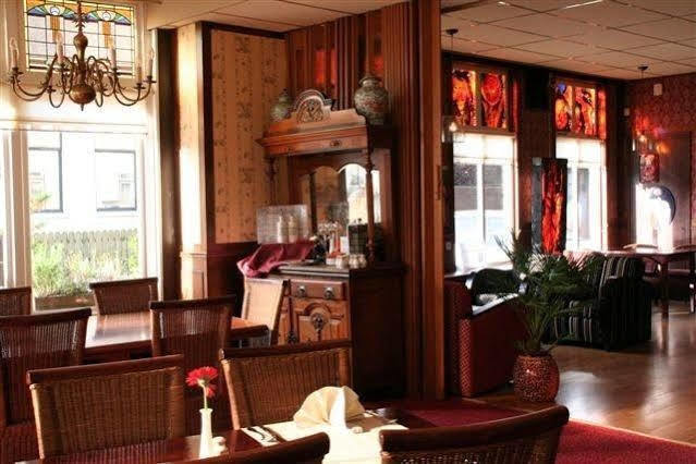 Hotel Restaurant 'T Heerenlogement Harlingen Exteriér fotografie